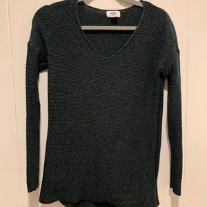 Old navy knit sweater